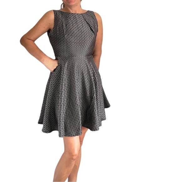 BB Dakota Black and Silver Shimmer Dress leaf pattern print - Picture 1 of 11